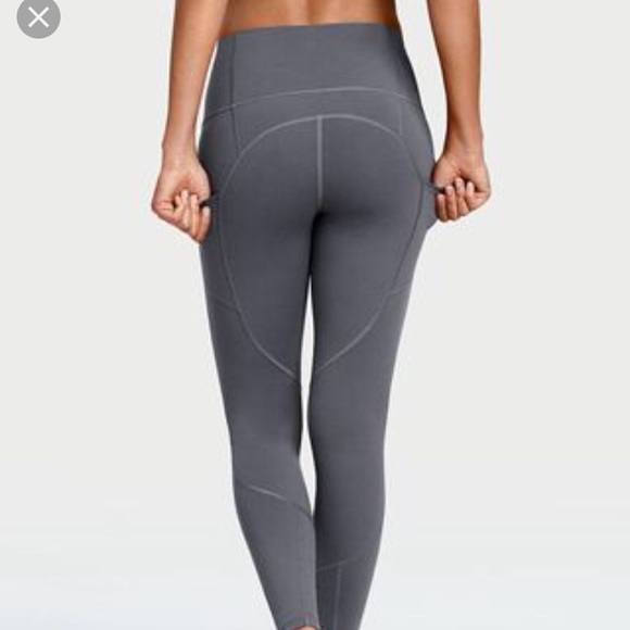 victoria secret sport leggings with pockets